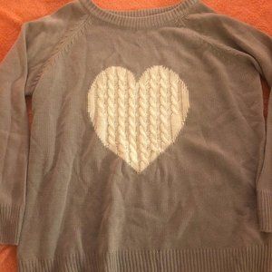 Heart oversized sweater!